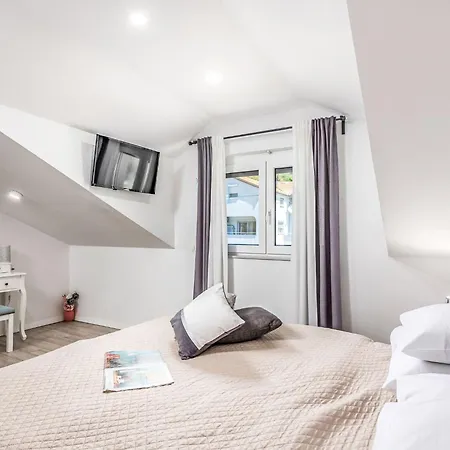 Manea By Interhome