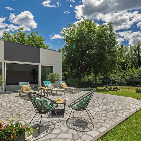 Manea By Interhome *