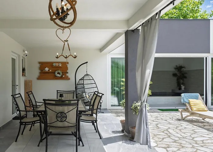 Manea By Interhome