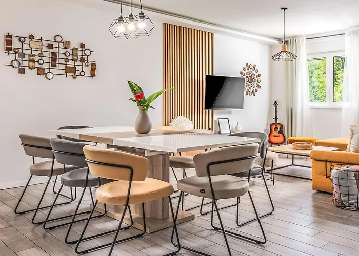 Manea By Interhome Vikendica